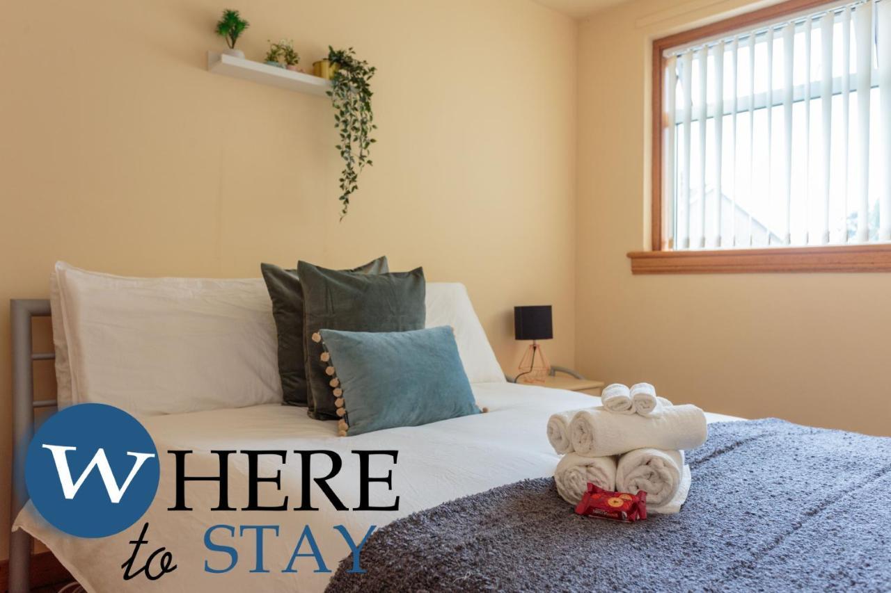 Lovely Apartment By The Hillwood Park-Free Parking Edinburgh Dış mekan fotoğraf