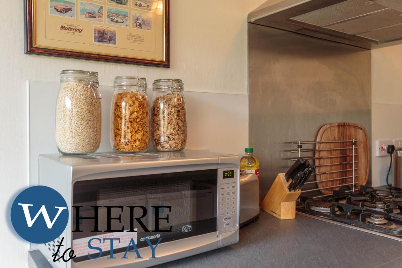 Lovely Apartment By The Hillwood Park-Free Parking Edinburgh Dış mekan fotoğraf